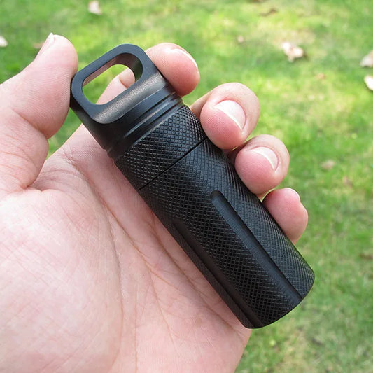 Portable Travel Pill Organizer Case – Compact Weekly/Daily Medication Storage with Secure Lock